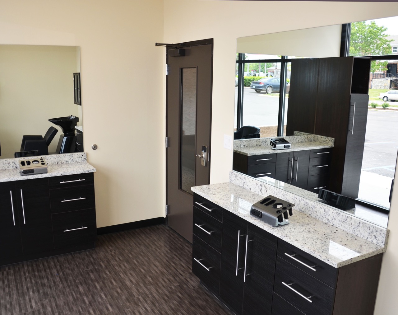 Lana Salon Suites